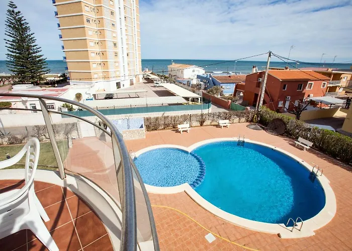 Zurich 47 By Homeprive Διαμέρισμα *